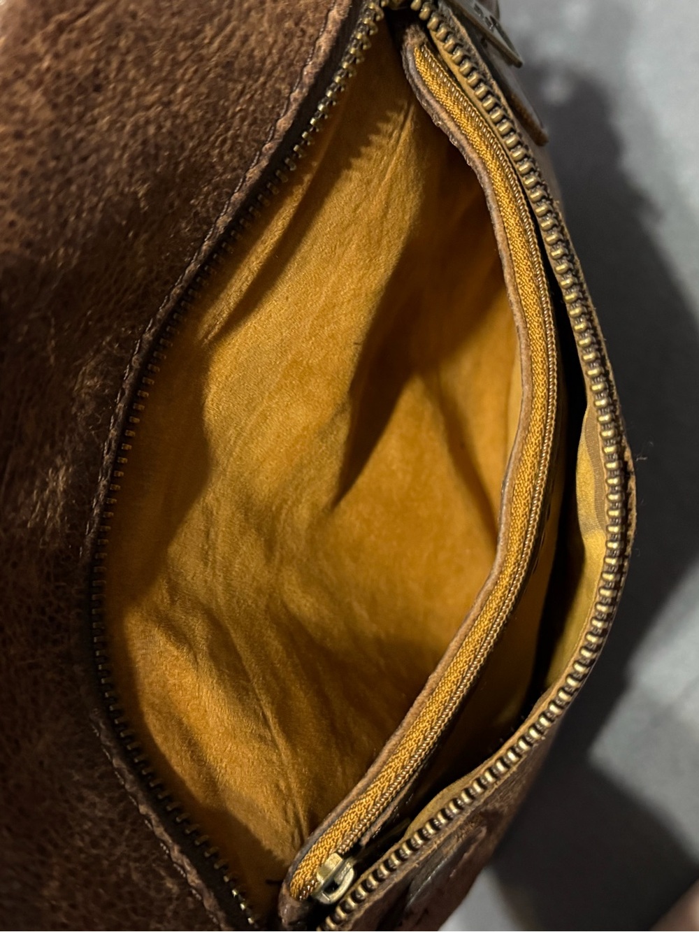 Patricia Nash Francesca Brown Leather Crossbody Purse with Embossed Medallion - Picture 5 of 13